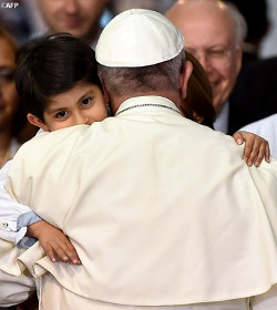 El Papa se encuentra con nios enfermos en uno de los actos ms emotivos de su viaje a Mxico
