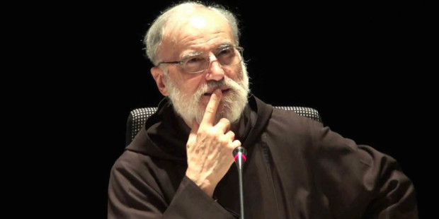 El P. Cantalamessa pide no recibir la consagracin episcopal cuando sea creado cardenal