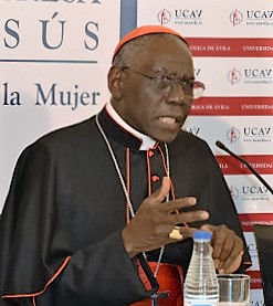 Cardenal Sarah: «La ideología de género va a destruir la familia, el matrimonio y la humanidad»
