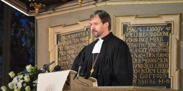 Los luteranos de Letonia deciden no admitir la ordenacin de mujeres