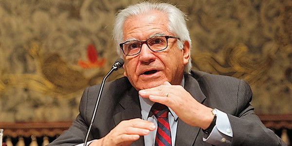 El Ministro del Interior chileno pasa de ser catlico provida a apoyar la ley del aborto