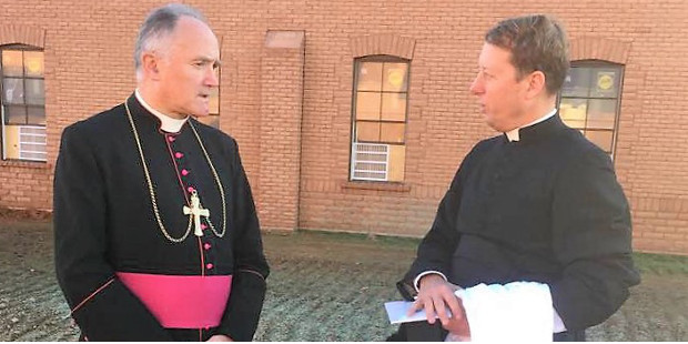Mons. Fellay revela que el acuerdo para que Roma conceda una prelatura a la SSPX está «casi listo»