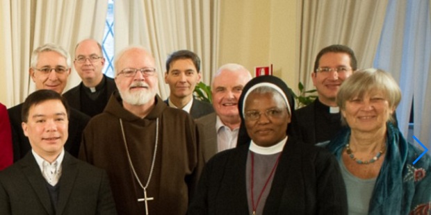 Lanzamiento de la nueva web para la proteccin de menores