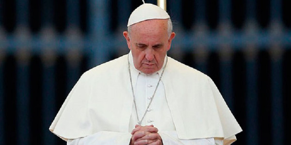 El Papa califica como «bárbaro ataque» el atentado de Manchester
