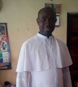 El padre Jude Onyebadi ha sido liberado por sus captores