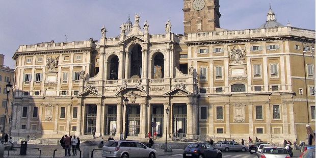 Dos sacerdotes heridos en ataque a Basílica Santa María la Mayor en Roma