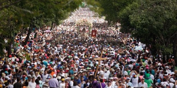 Realizada la procesin nmero 162 en honor a la Divina Pastora