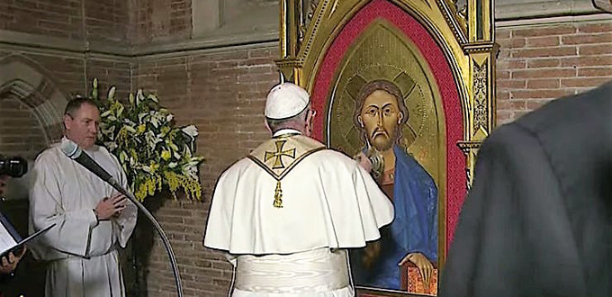 El papa Francisco visita la comunidad anglicana en Roma