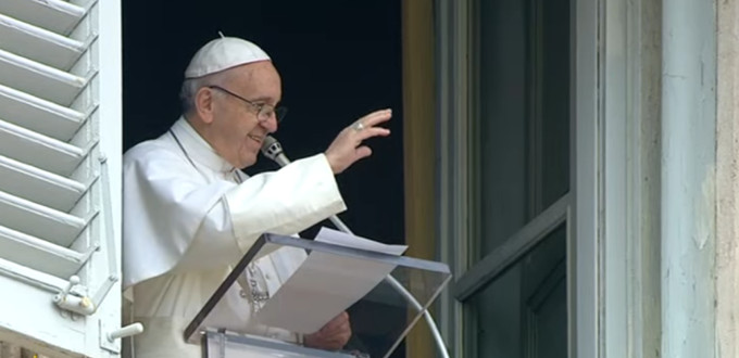 El Papa agradece a los milaneses la acogida que le dieron el sábado