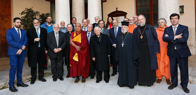 El cardenal Caizares dice que cerrar las fronteras por el terrorismo sera una barbaridad