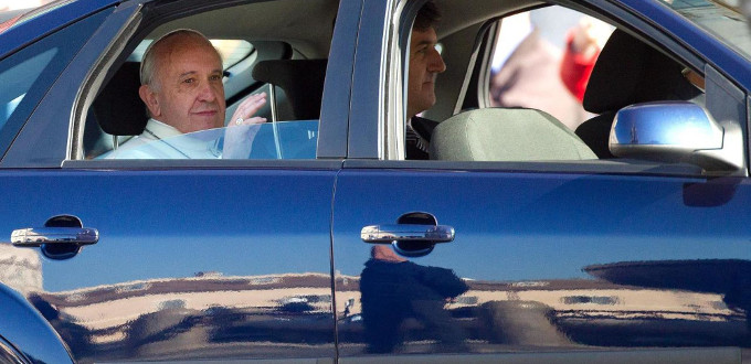 El Papa no usará un vehículo blindado durante su viaje a Egipto