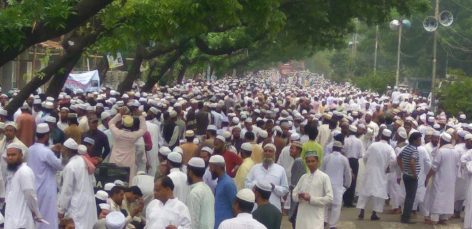 100.000 musulmanes se manifiestan contra el terrorismo