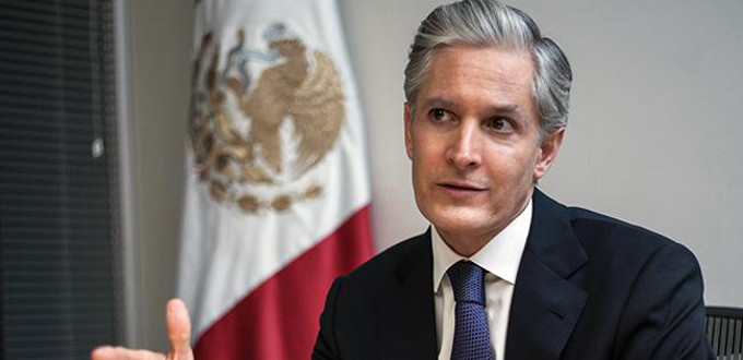 El candidato del PRI a Gobernador del Estado de México está contra el aborto y el «matrimonio» homosexual