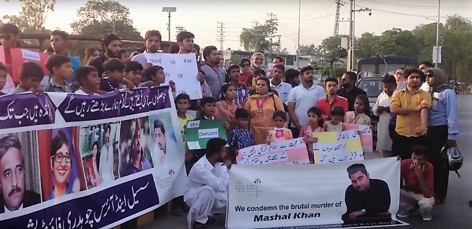 Pakistán: un consejo de ulemas organiza una manifestación a favor de los asesinos de un cristiano