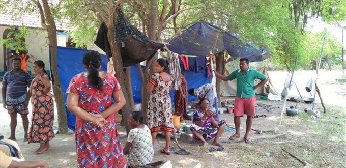 Catlicos tamiles se sienten traicionados y abandonados por todos