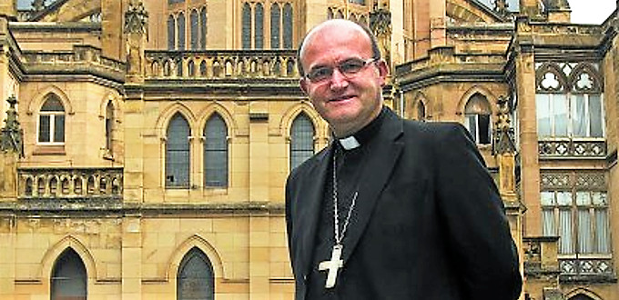 Mons. Munilla: La familia educa mucho mejor que el Estado