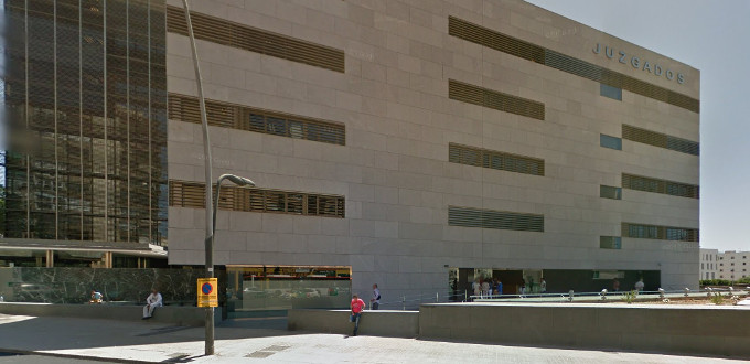 Una mujer y su hijo extorsionan a un cura de Almera amenazando con denunciarle por abusos