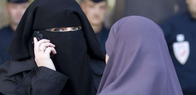 El Tribunal de Derechos Humanos de Estrasburgo avala por segunda vez la prohibición del burka y el niqab