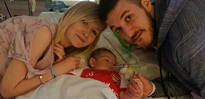 Otorgan ciudadana permanente en Estados Unidos a Charlie Gard y su familia