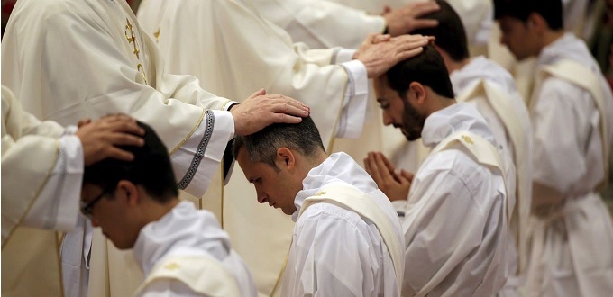 Por qu deseo ser un sacerdote catlico?