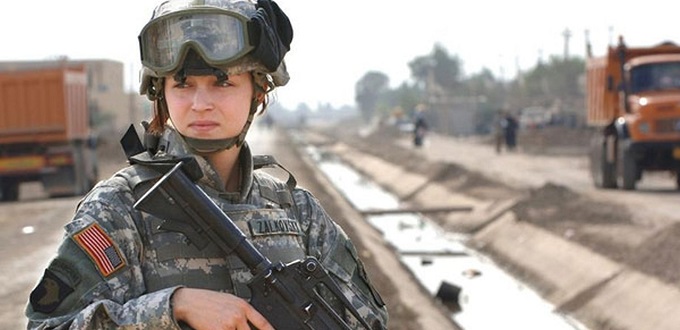 El ejrcito de Estados Unidos prepara a las mujeres para ducharse con los hombres