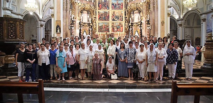 Setenta Vírgenes Consagradas renuevan su Propósito ante el cardenal Cañizares