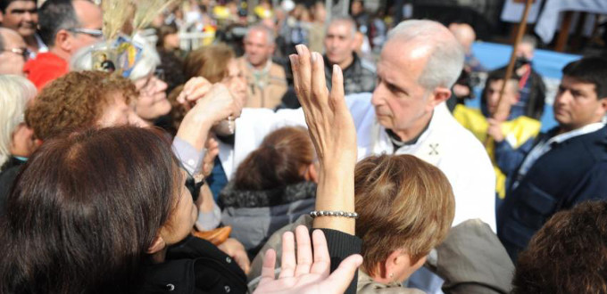 Cardenal Poli: La verdadera riqueza de nuestro pueblo es la espiritual