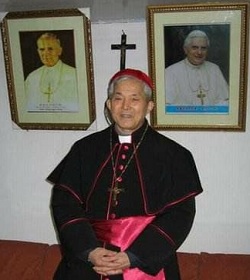 Fallece el obispo chino Mons. Hu Xiande, recluido 7 aos en campos de trabajos forzados 