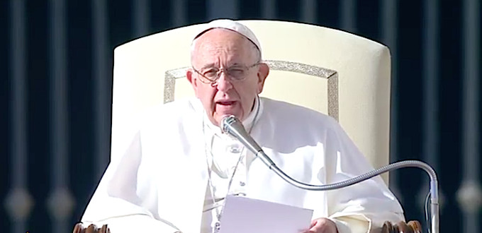 Papa Francisco: «La Eucaristía hace presente el sacrificio que Cristo ofreció»