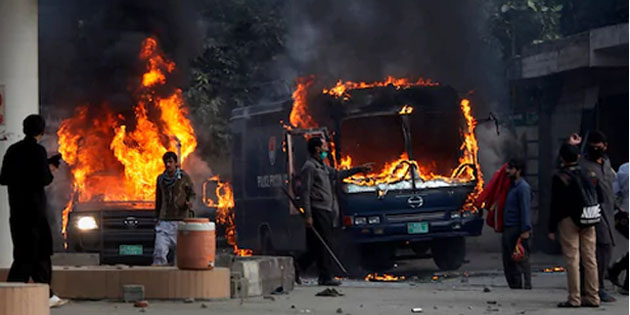 Victoria en Pakistan de los manifestantes islámicos: el ministro de Justicia presenta su renuncia

