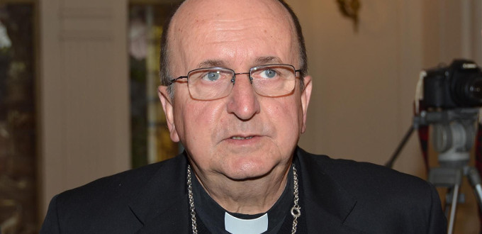 Mons. Cargnello pide leyes que contengan a feministas violentas como las que atacaron la Catedral de Salta