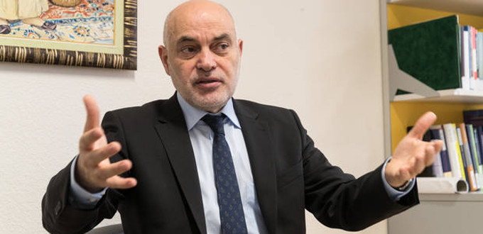 Musulmanes residentes en Austria amenazan a profesores de guardera por no ensear el Islam a sus hijos