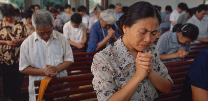 Un tribunal chino condena a trece aos de crcel a seis protestantes por participar en un culto del mal
