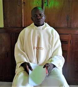Fallece el sacerdote herido el 22 de marzo en el asalto a la parroquia de Sko