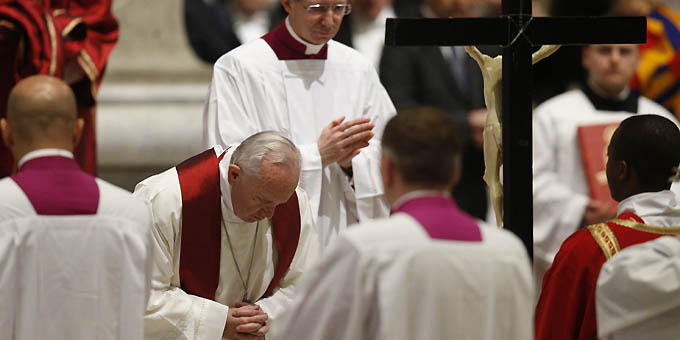 El Papa presidi la celebracin de la Pasin del Seor