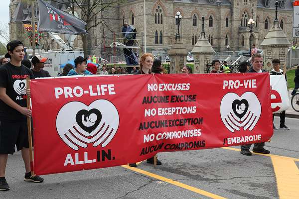 Marcha por la vida Canad Ottawa