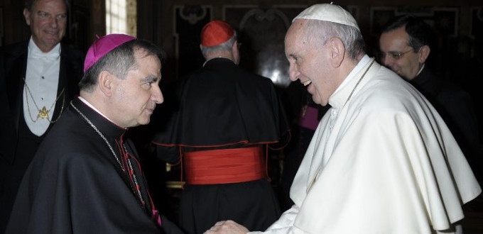 El Papa ratifica a Mons. Becciu como Delegado pontificio ante la Soberana Orden de Malta