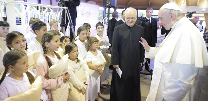 El Papa visita las localidades italianas de Nomadelfia y Loppiano