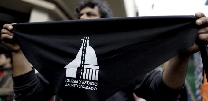 El evento «Apostasía Colectiva» alienta a los argentinos a abandonar la Iglesia Católica