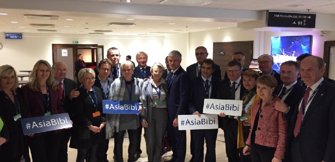 Polticos franceses se movilizan por Asia Bibi