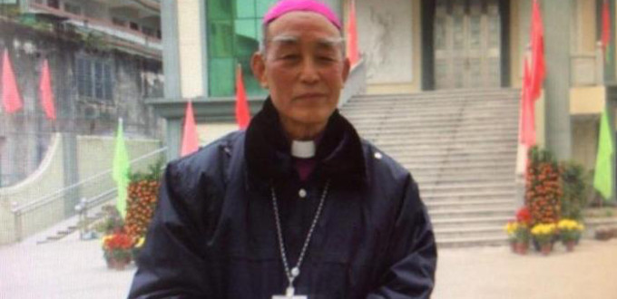 La diócesis china de Shantou despide al obispo que siempre fue fiel a Roma para recibir al que lo ha sido a la dictadura