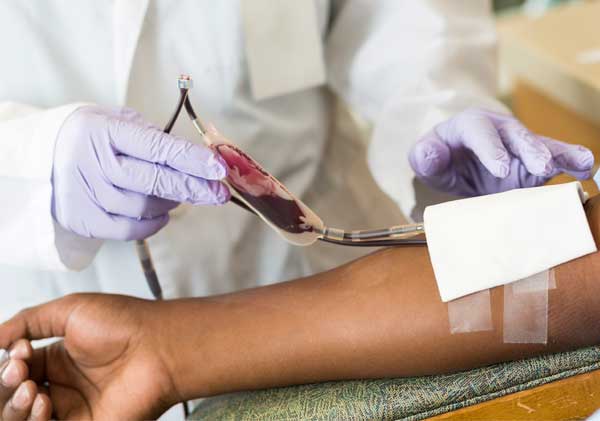 Una Testigo de Jehová muere en Italia al negarse a recibir una transfusión de sangre