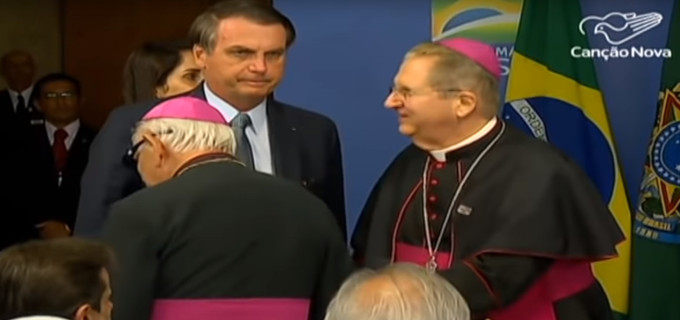 Jair Bolsonaro asiste a la consagración de Brasil al Corazón Inmaculado de María