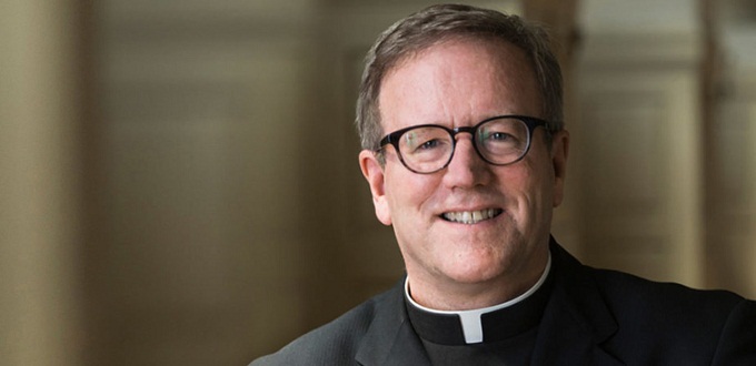 El obispo Barron alienta a los católicos a no abandonar la Iglesia por la crisis de los abusos
