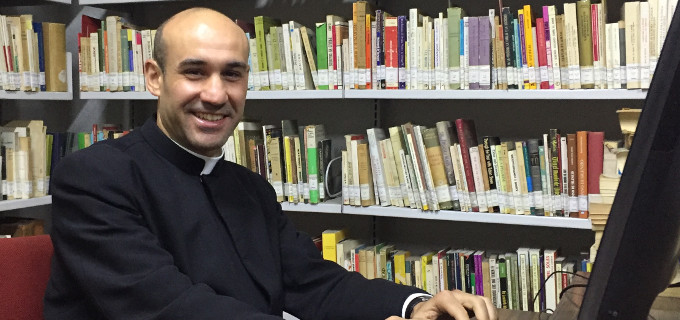 «La liturgia de la Iglesia est cargada de poesa»