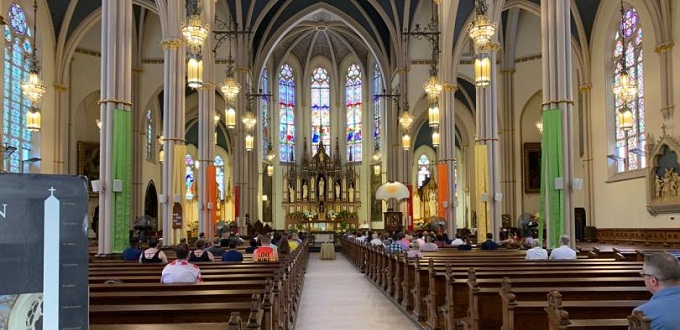 Nuestro primer frente en la lucha contra la propaganda LGBT está dentro de la Iglesia, afirma editor de «Catholic Culture»