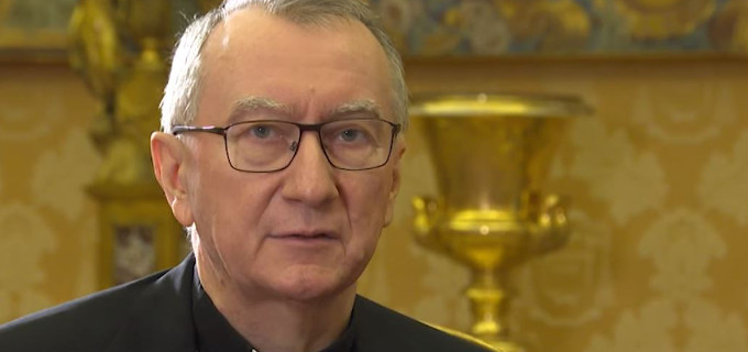 Parolin asegura que se ha creado una cierta confianza mutua entre el Vaticano y la dictadura comunista china