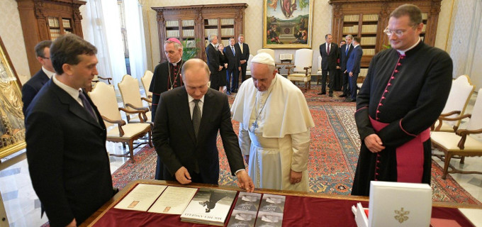 El Papa y Putin hablan sobre ecología, Siria, Ucrania y Venezuela