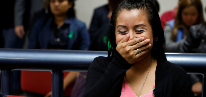La Fiscalía de El Salvador apela la sentencia que absolvió a una joven por abortar