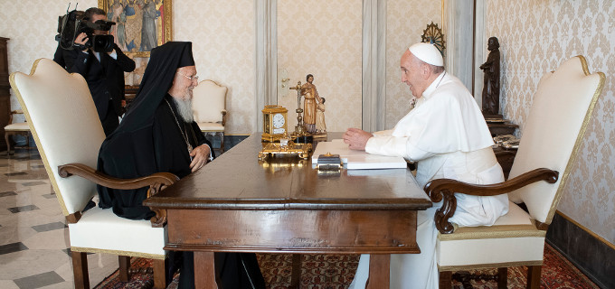 Encuentro del Papa y el Patriarca de Constantinopla en el Vaticano